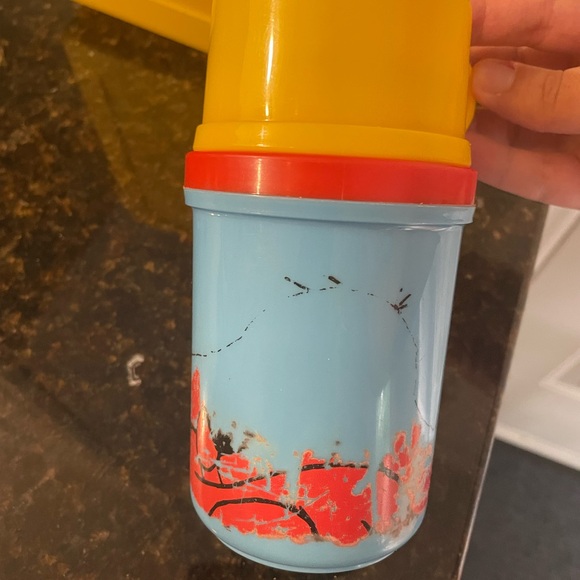 Vintage Clifford Lunchbox - Picture 3 of 3